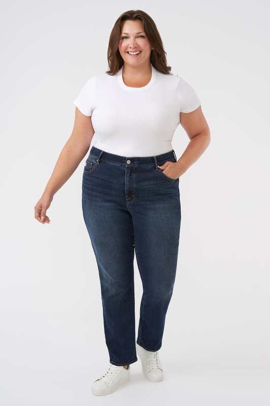Women at Seven7 Jeans
