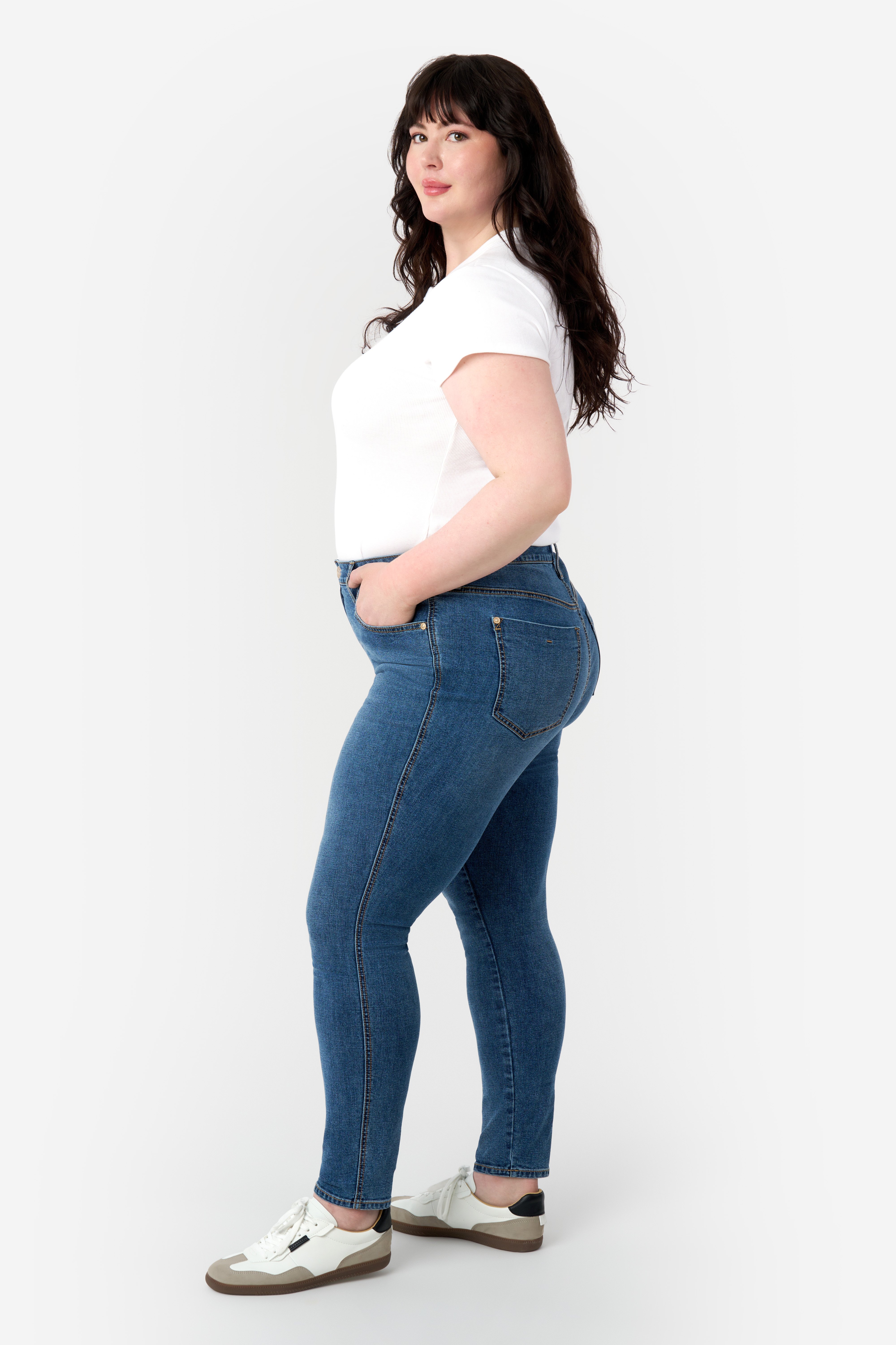 Bombshell Skinny Jean at Seven7 Jeans